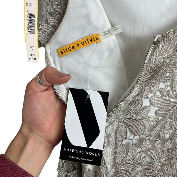 NWT Alice + Olivia Clover Metallic Lace OpenBack Mini Dress Light Silver Size 6 - Picture 12 of 14